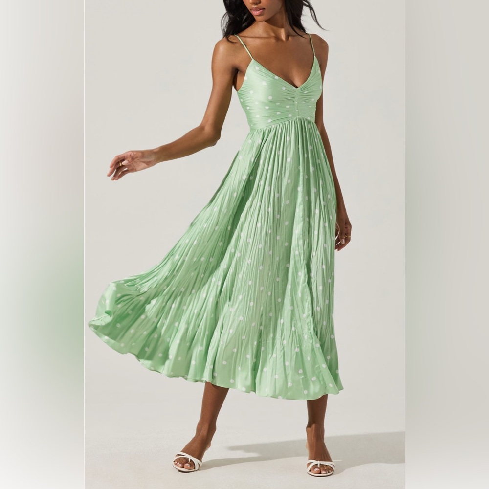 ASTR the Label Mint Green Polka Dot Maeve Midi Dress